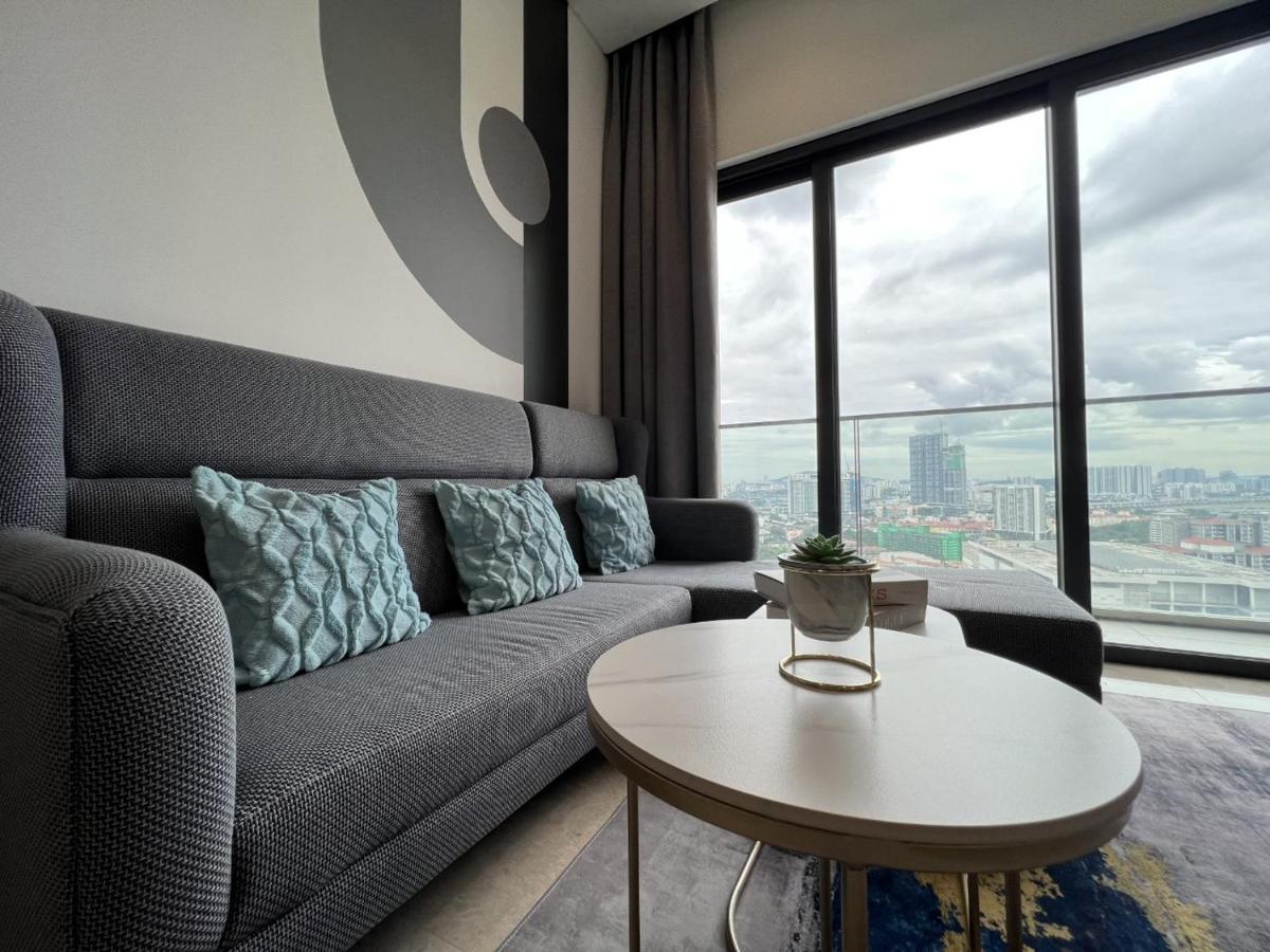 Lucentia Residence Bbcc Lalaport At Kuala Lumpur By Luxe Home Exterior photo